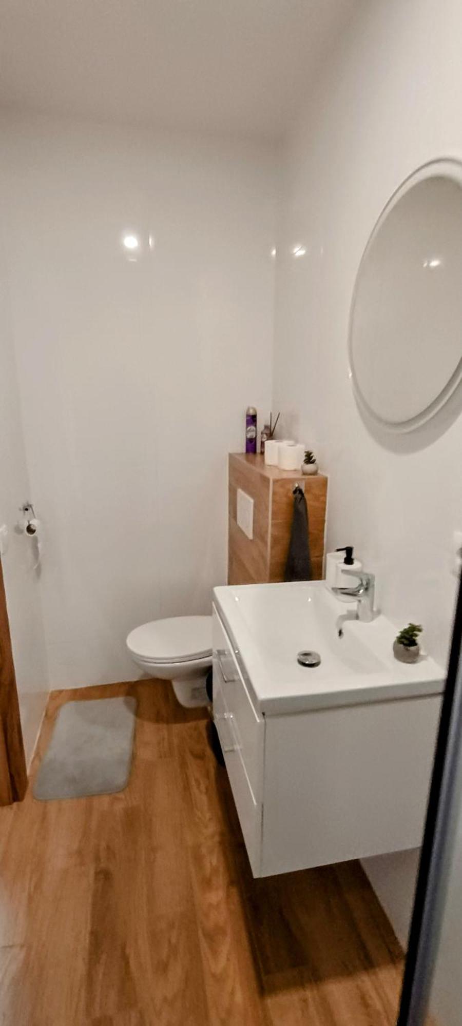 Apartman Shelly Vlachy Bagian luar foto